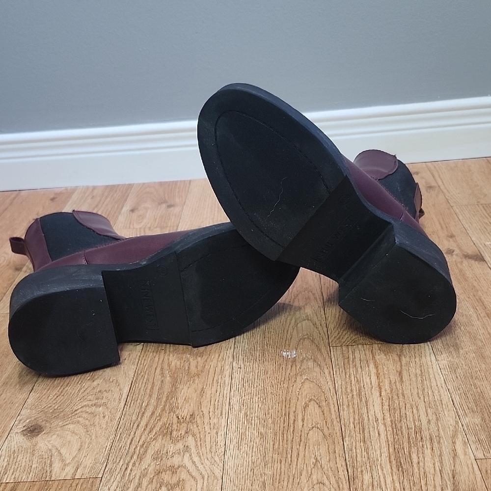 NINE WEST Doleas burgundy faux leather chunky chelsea boots - Picture 7 of 11